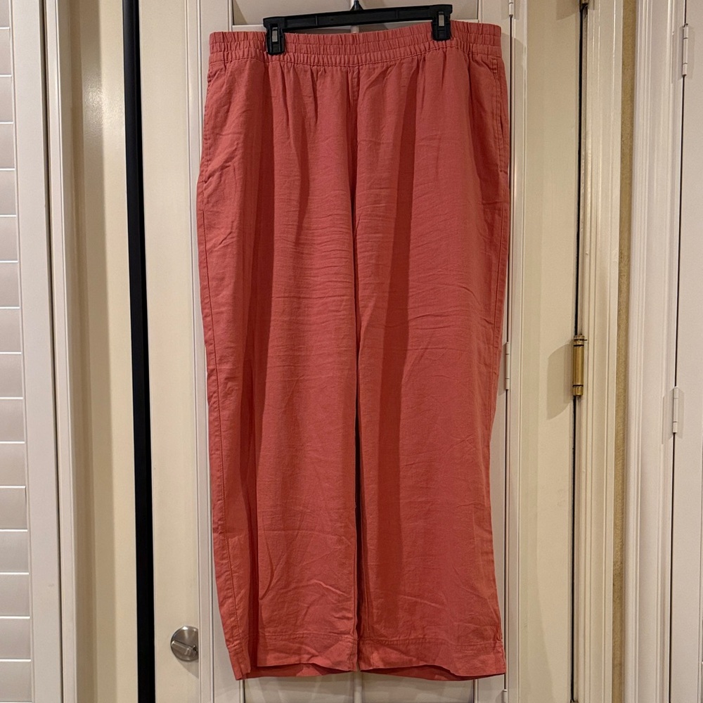 Old Navy Women's Salmon Wide Leg Pants